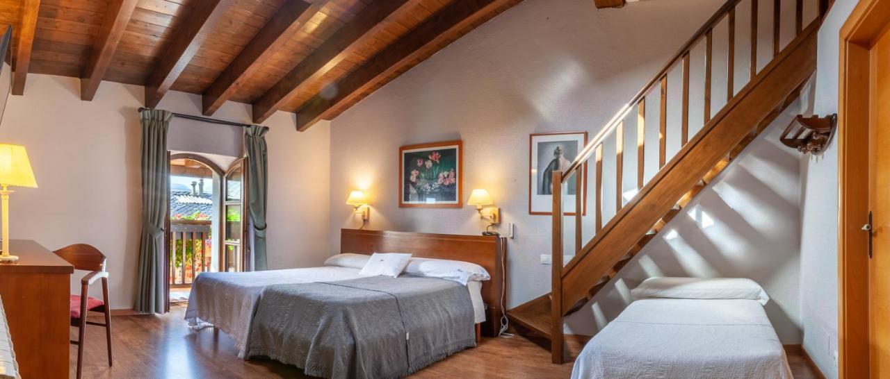 Hotel Fonda Merce Llivia Exteriér fotografie